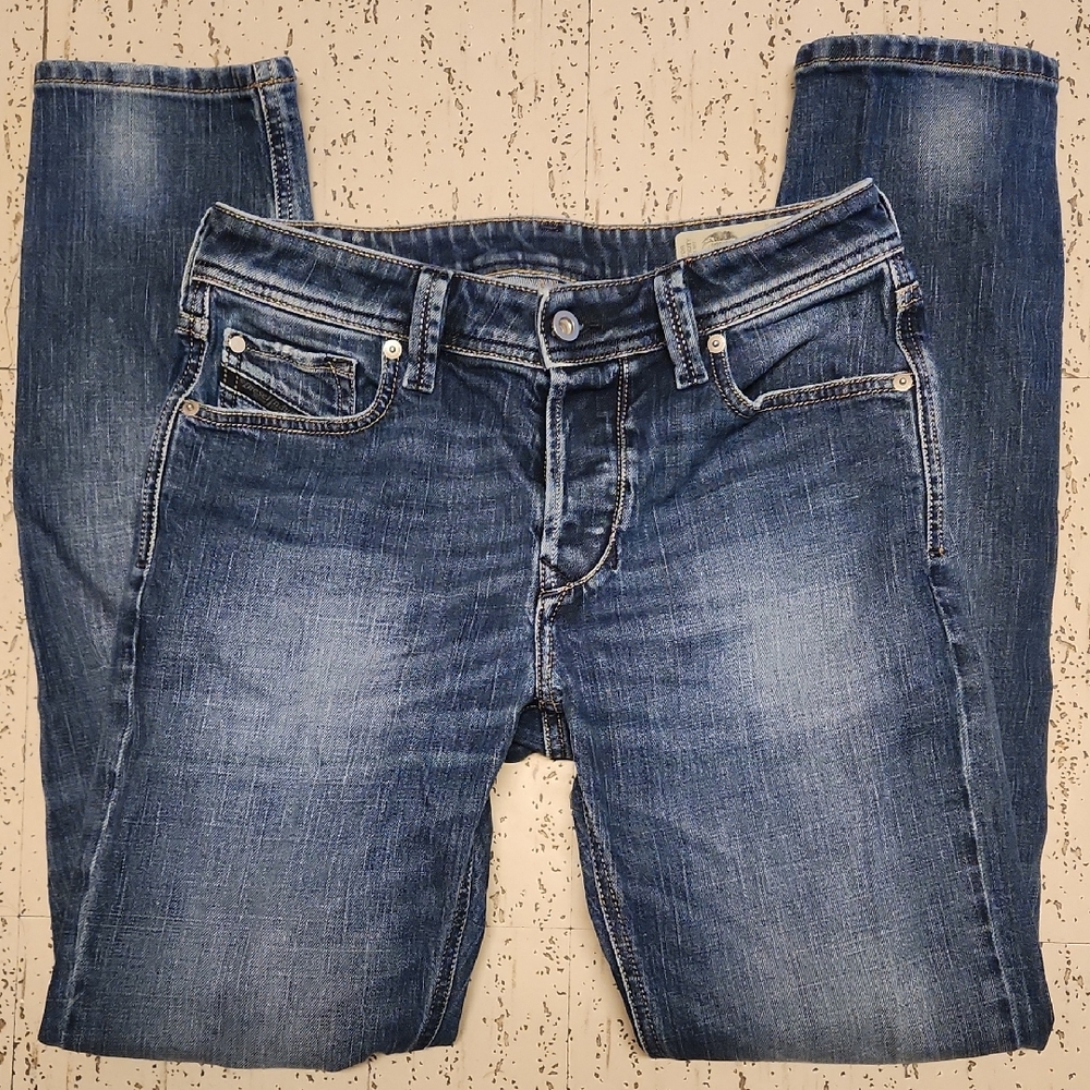 Diesel Larkee-Beex Blue Washed Regular Tapered Fit Denim Jeans